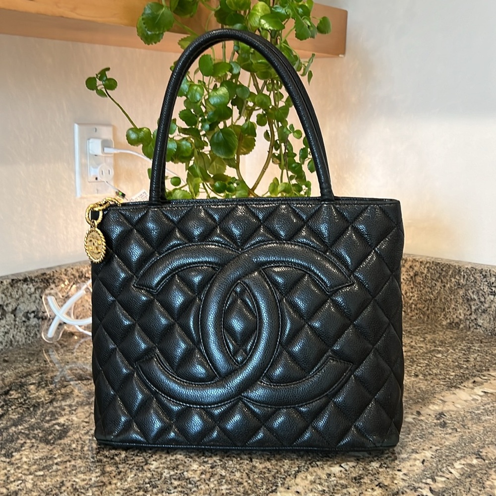 Chanel Medallion Tote Bag - Picture 15 of 17